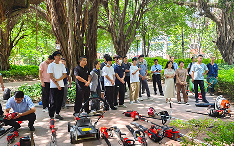 黄沙御景项目开展绿化机械操作培训——AG8亚洲国际游戏集团手艺专项培训 